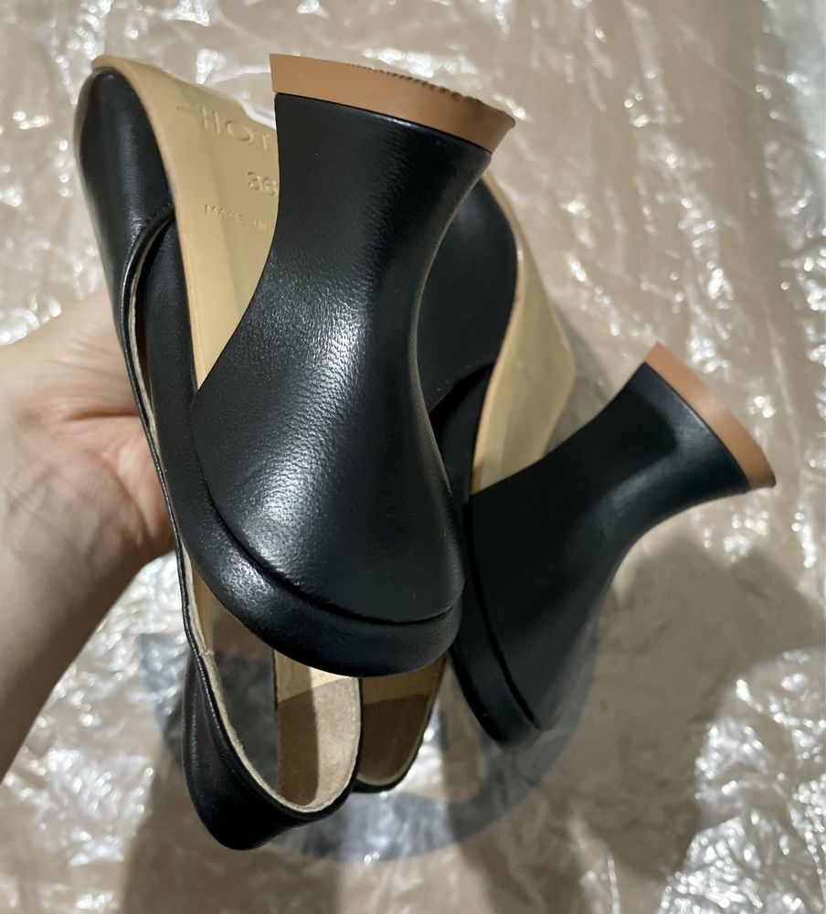 Женская обувь, размер 36