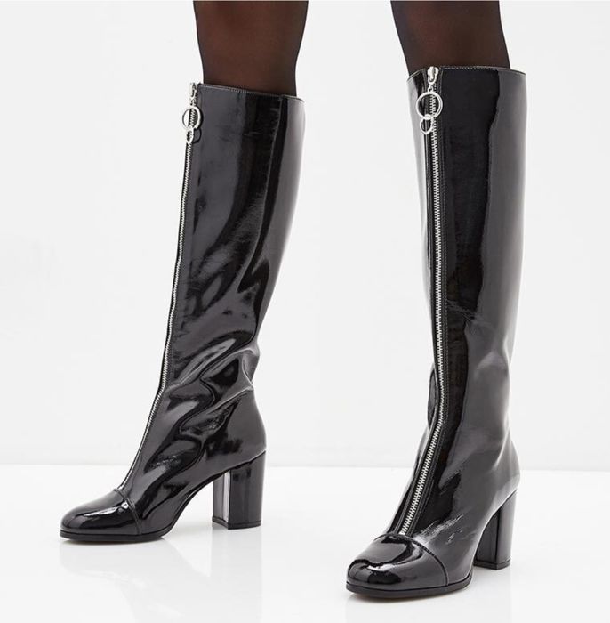 Продам лакированные сапоги