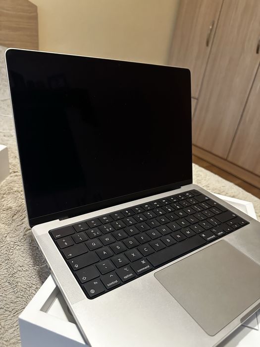 Macbook Pro 14 M1 2021