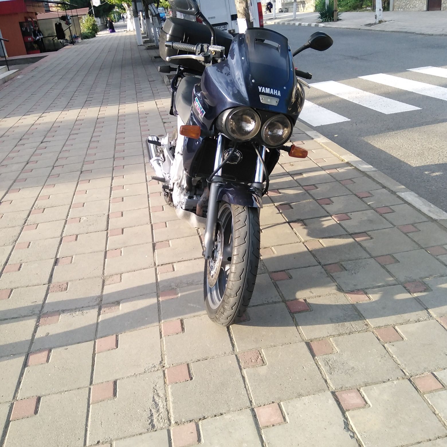 Мотоциклет Ямаха TDM 850