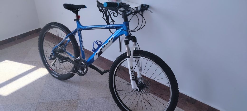 Bicicleta Fuji roți pe 26 impecabila