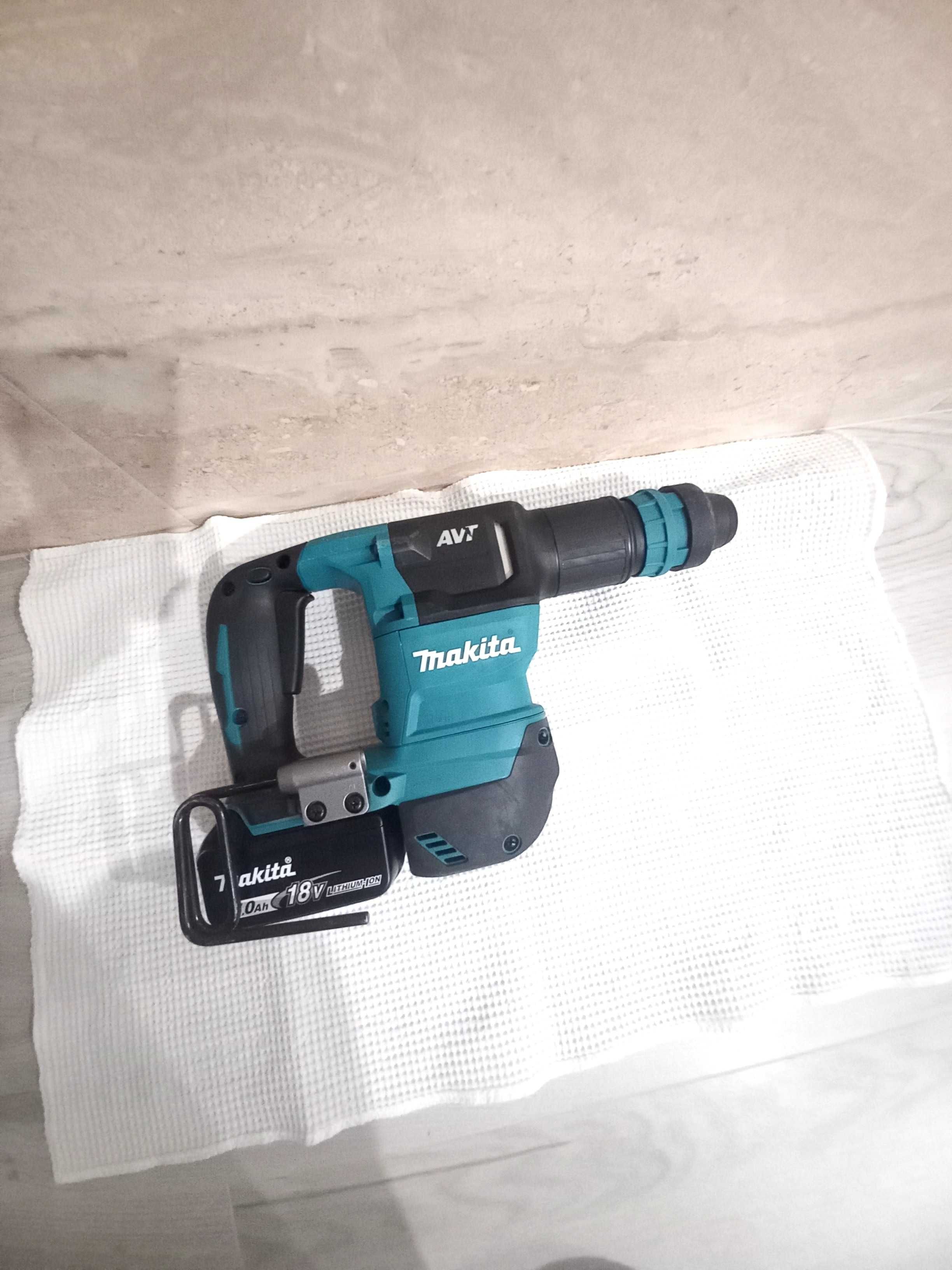 Demolator Makita DHK180 SDS plus