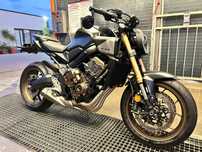 Honda CB650R- E-Clutch