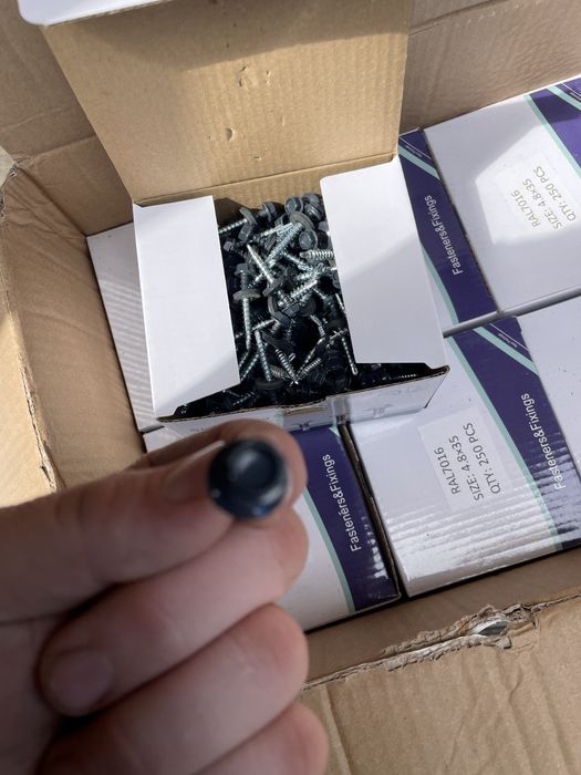 Tabla colorata si accesorii