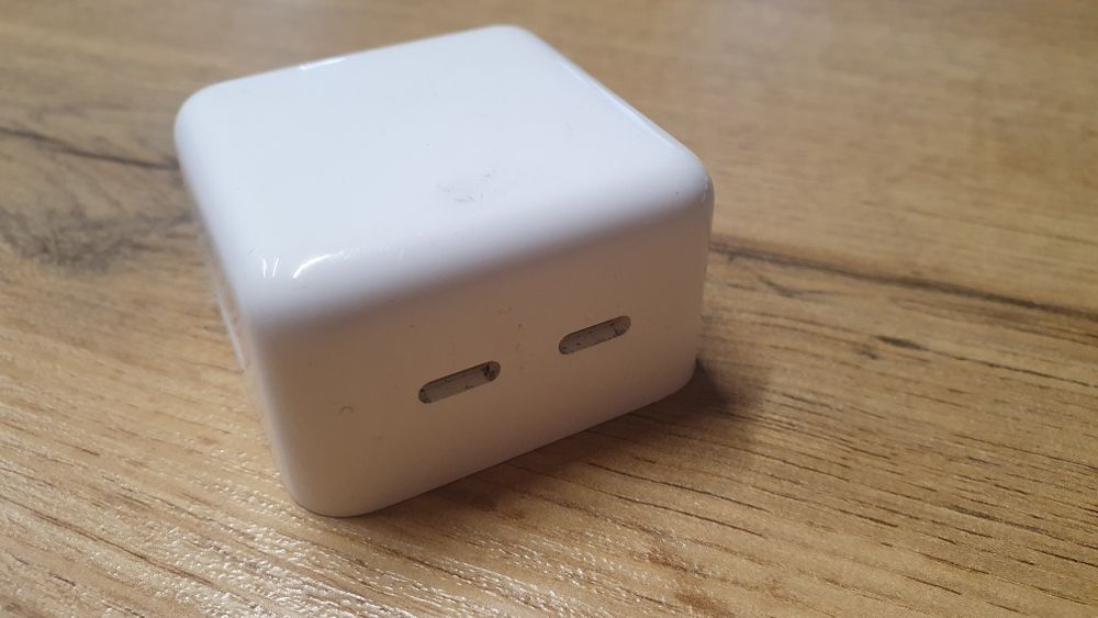 Блок питания macbook