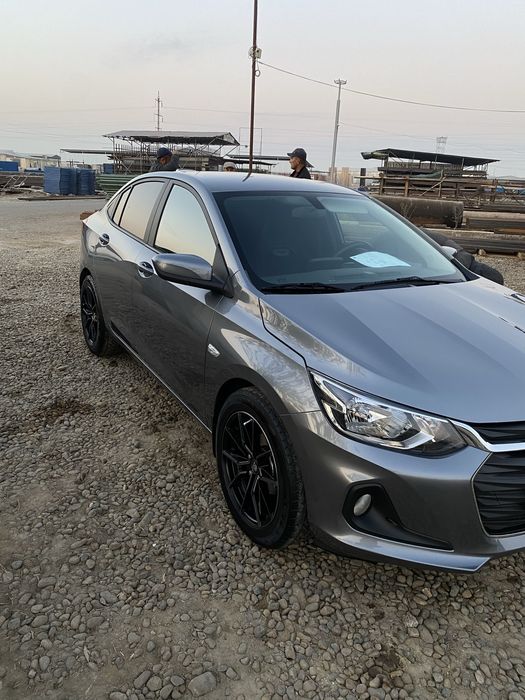 Chevrolet  Onix pozitsiya 2