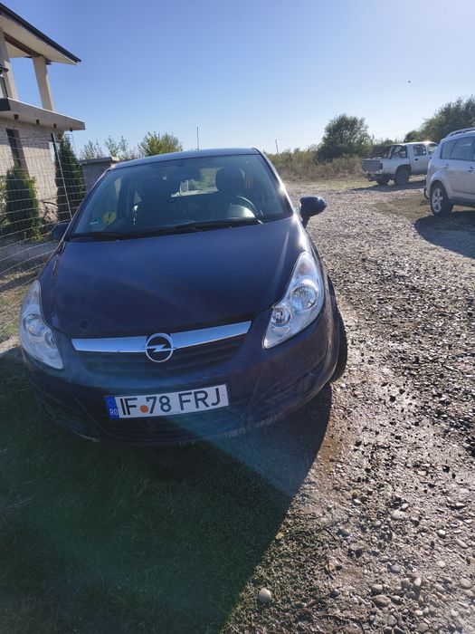 Vând Opel CORSA Sigg