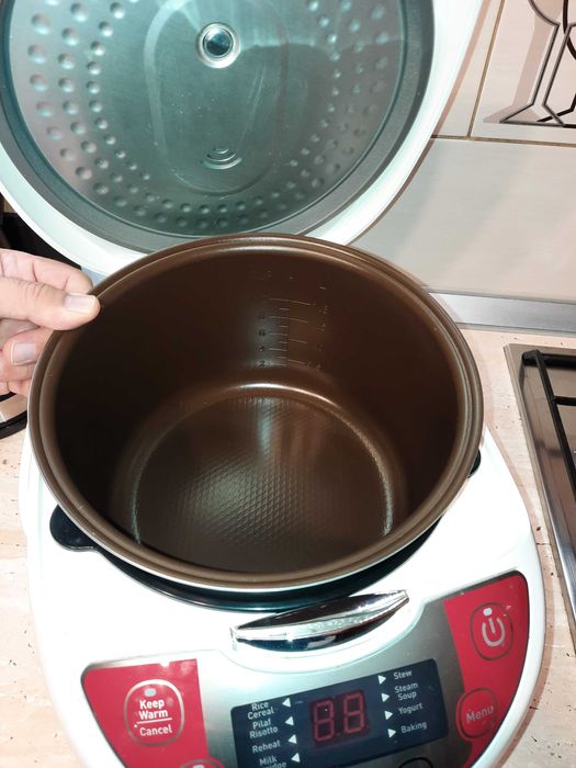 Multicooker Tefal rosu 12 programe