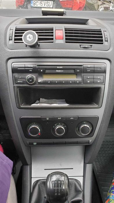 Skoda Octavia 2; 1,6 Benzină, 2010 – Unic proprietar! Stare excelenta!