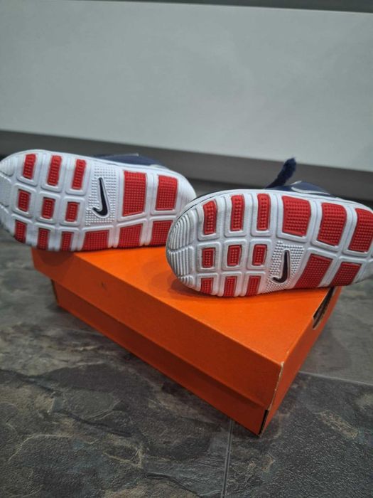 Бебешки обувки barefoot