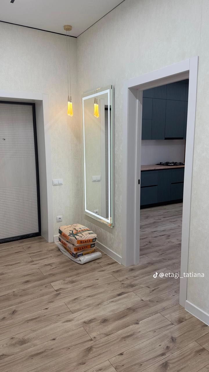 Срочно! продам квартиру ЖК“Альтаир”2к.кв.