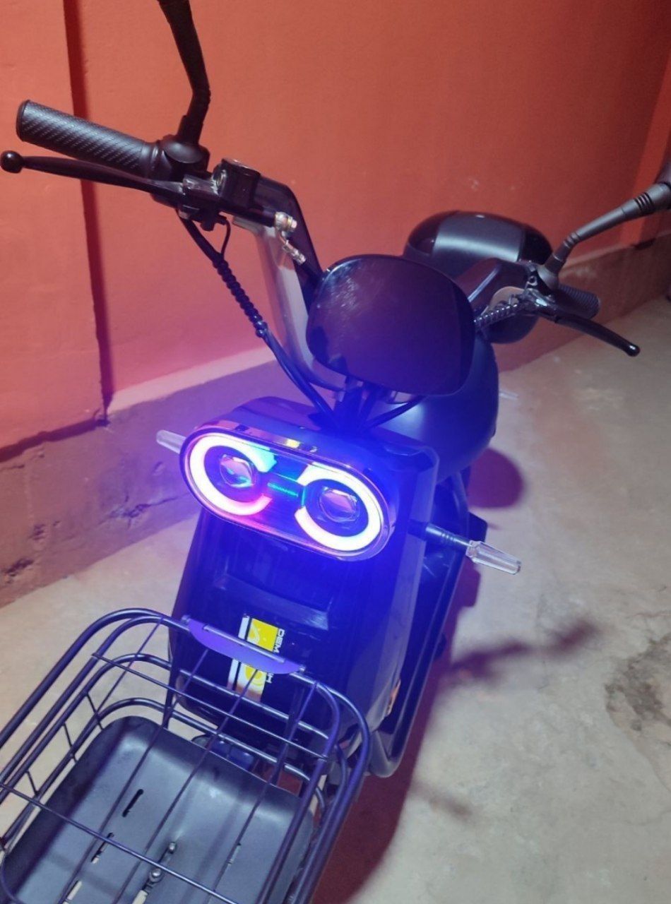 Achki skuter elektr