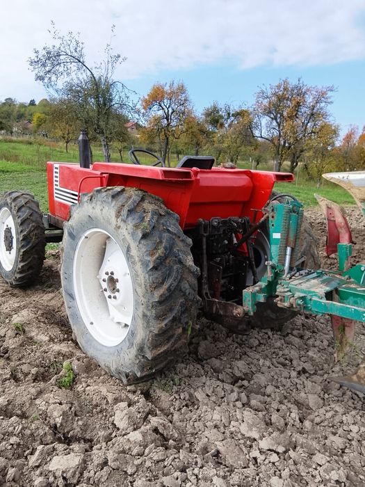 Tractor fiat 780 dt 4x4