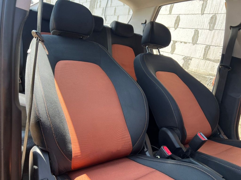 HYUNDAI  I10 1.2