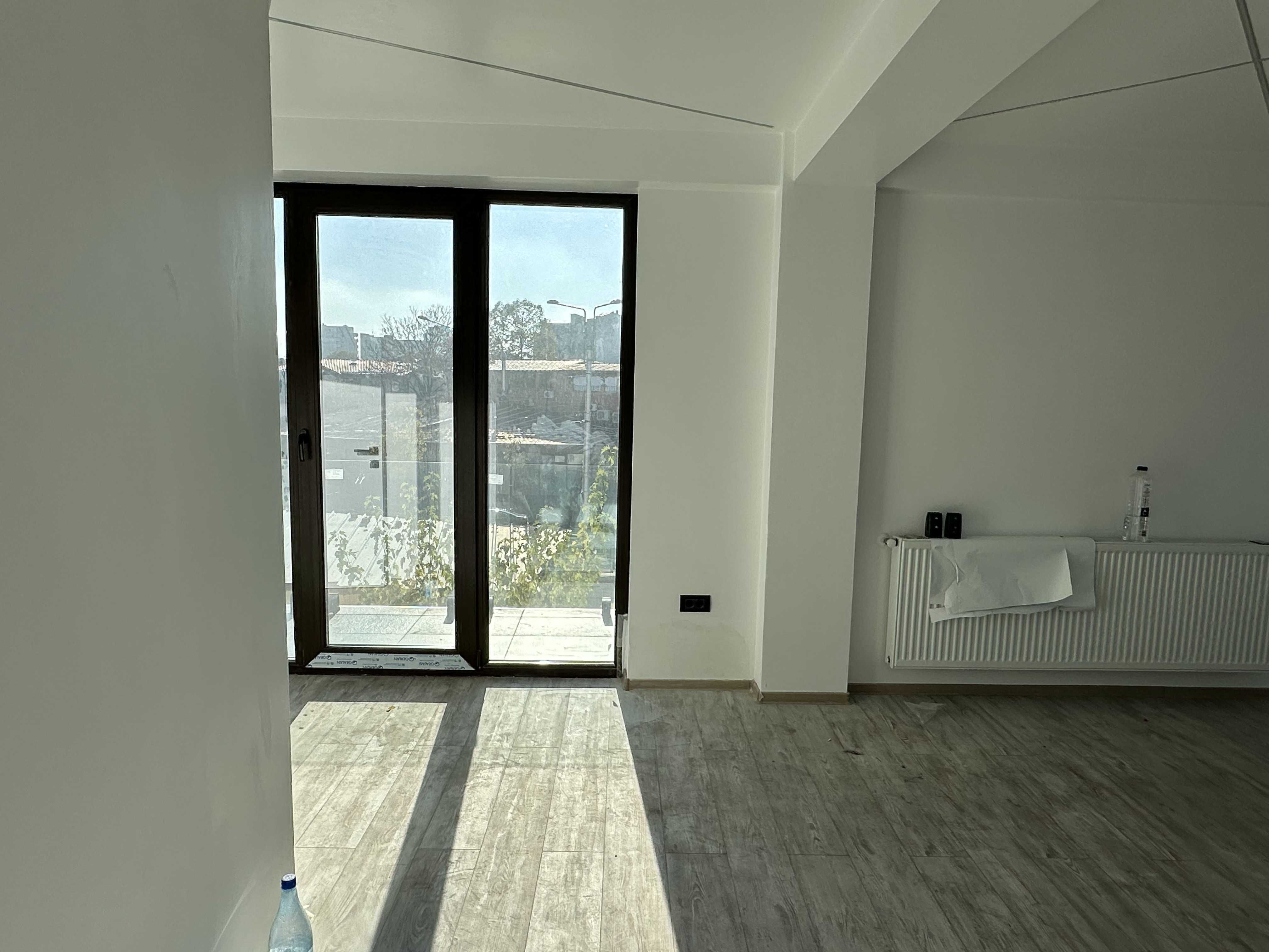 Locatie cu vad comercial si trafic intens