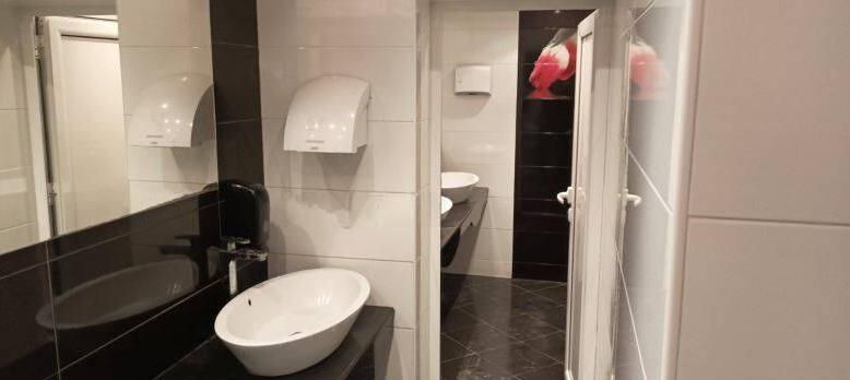 Дава се под наем Заведение в Пловдив, Кършияка - 350 кв.м за 3850 € - Снимка #8