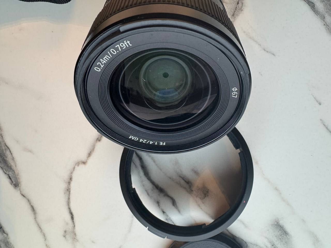 обектив Sony FE 24mm f/1.4 GM