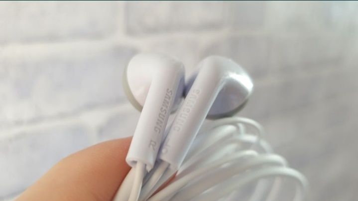 Наушники Samsung Original 900tg 100% Работают