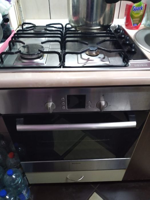 Cuptor Bosch incorporabil