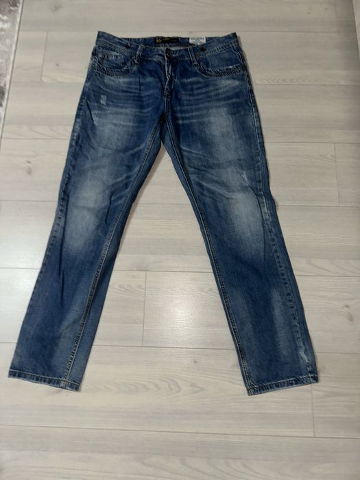 Сини дълги дънки -размер 36