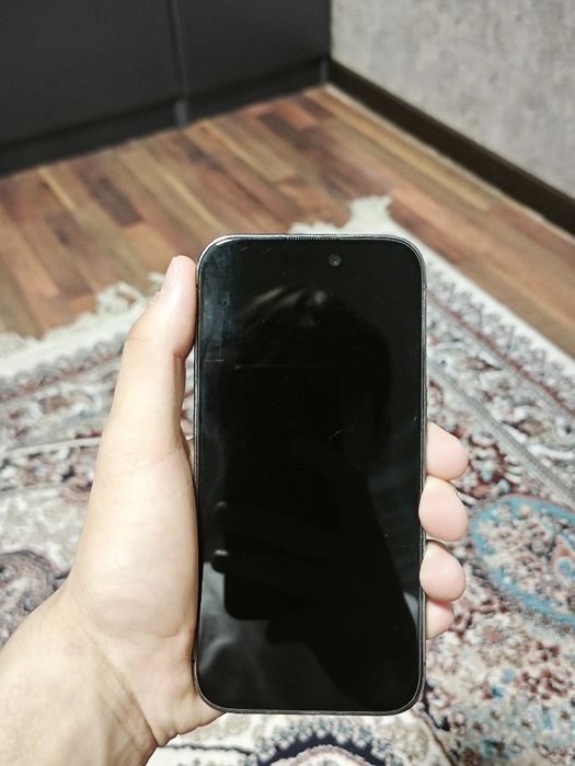 Iphone 14 pro purple