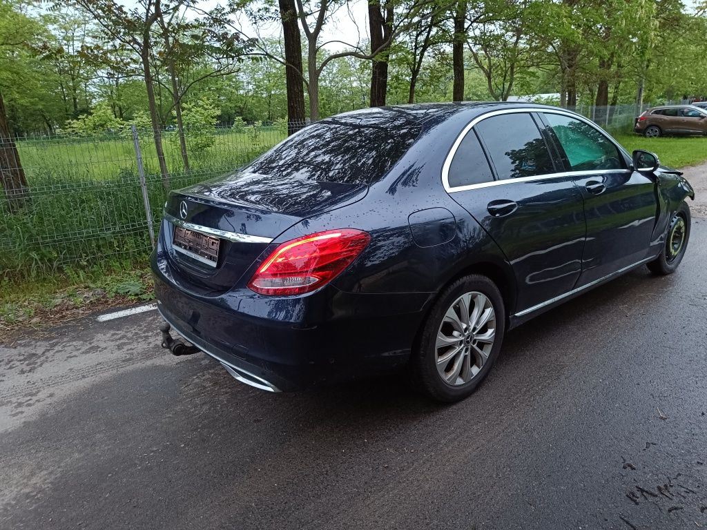 Mercedes Benz C class, W205, 2.0 cdi, 9g tronic, avariat