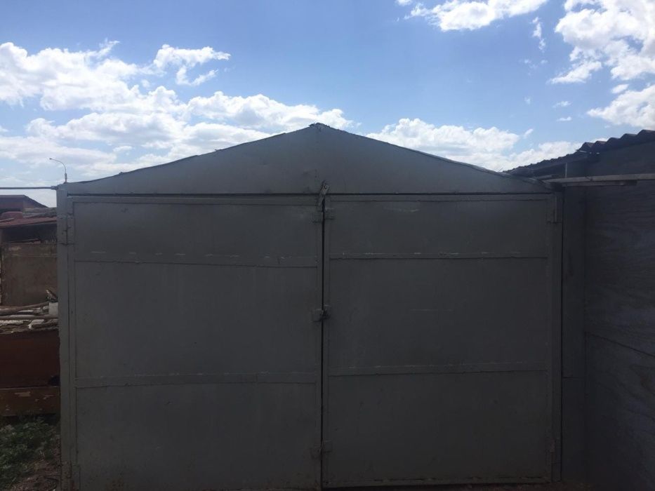 Продам гараж срочно