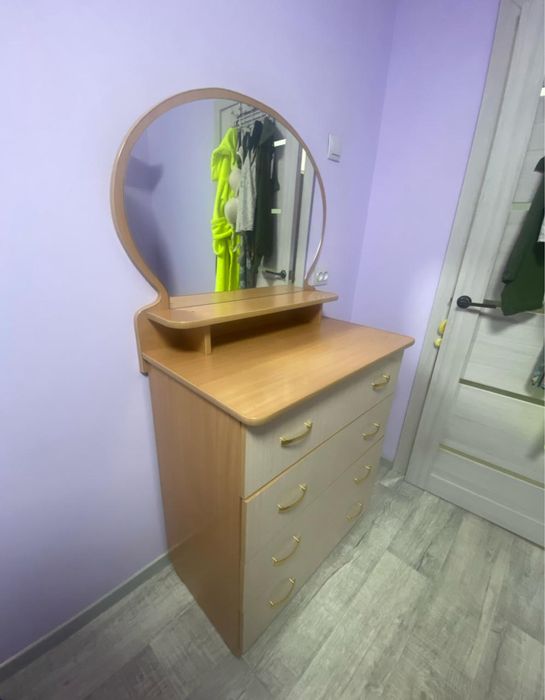 Спальный гарнитур