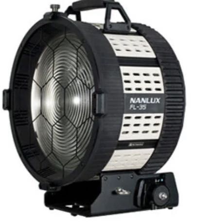 Nanlux F-35 (Линза
Френеля)