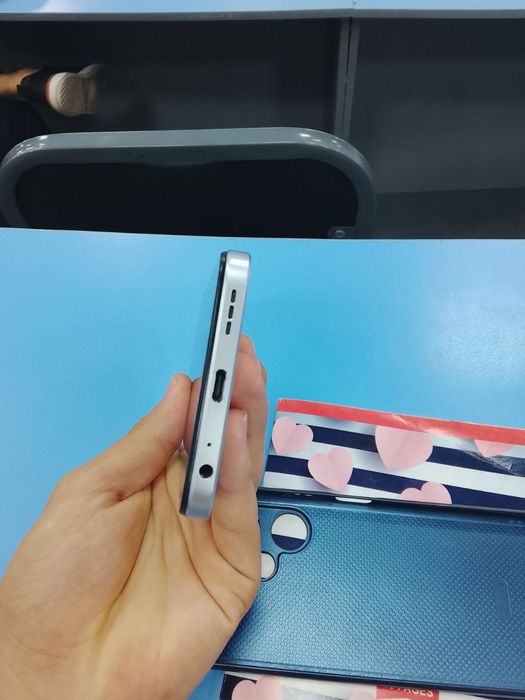 Infinix Hot 30 Play 8+8/128GB