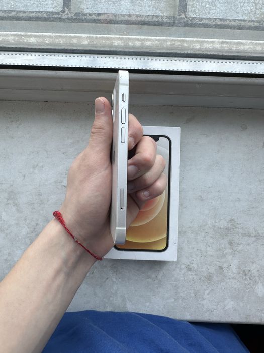 Iphone 12 mini..