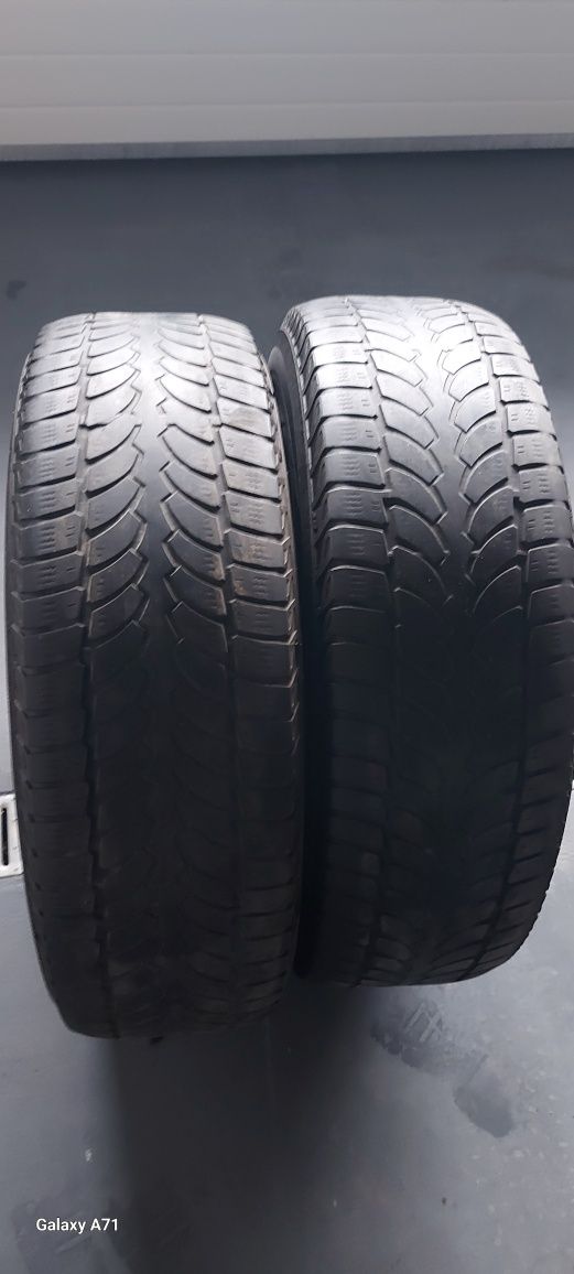 Anvelopa de iarna 215/70/16 Bridestone 2bucati la numai