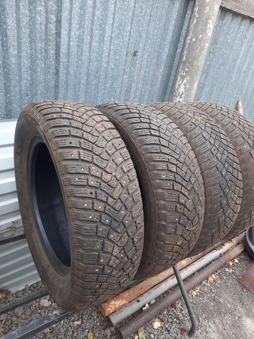 Срочно продам зимние шины 185/ 65 R15