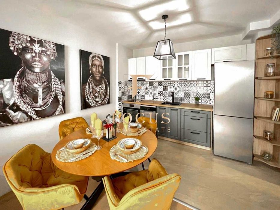 Продава се Тристаен апартамент в Пловдив, Кючук Париж - 95 кв.м за 2053 €/кв.м - Снимка #1