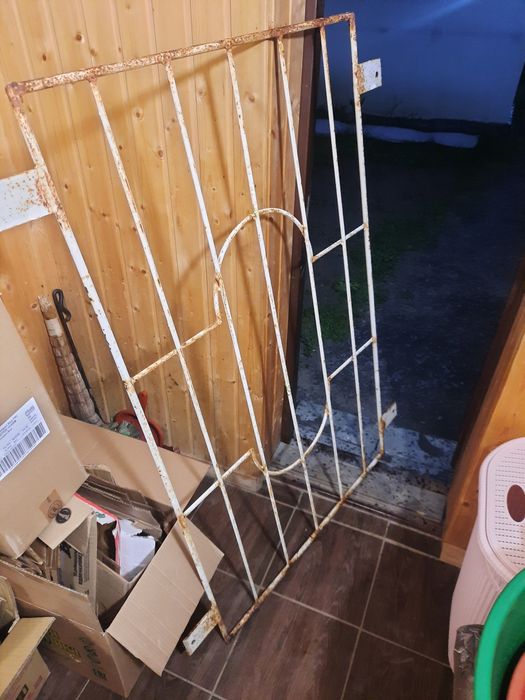 Продам решётку для окна