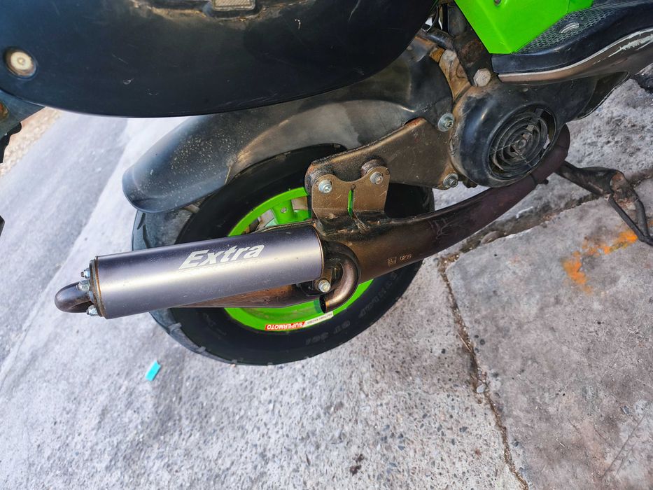 Vând sau schimb scuter Aprilia Rally 50