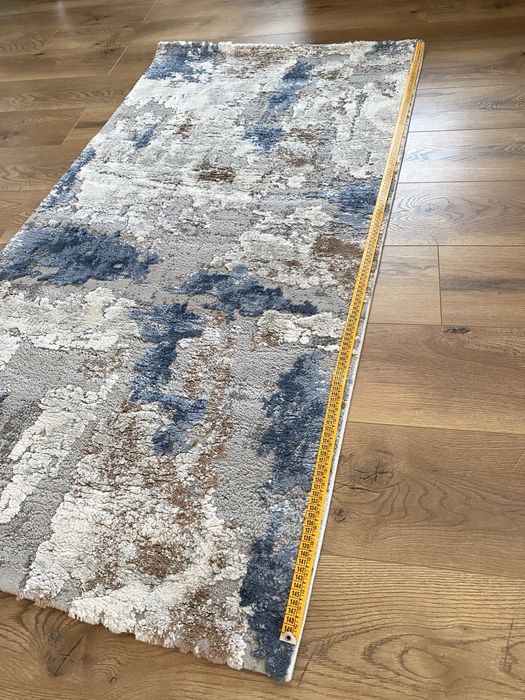 Covor in stare foarte buna