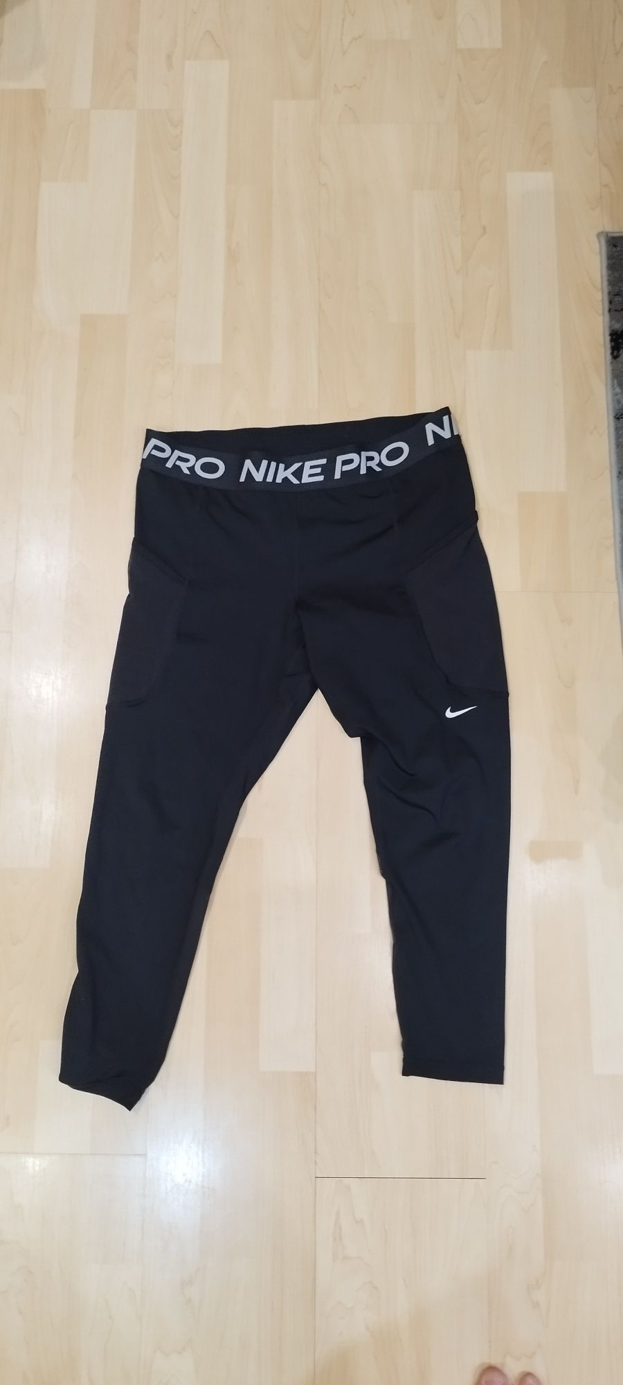 Женски клин Nike Pro