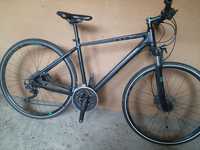 Vand bicicleta Cube 28er