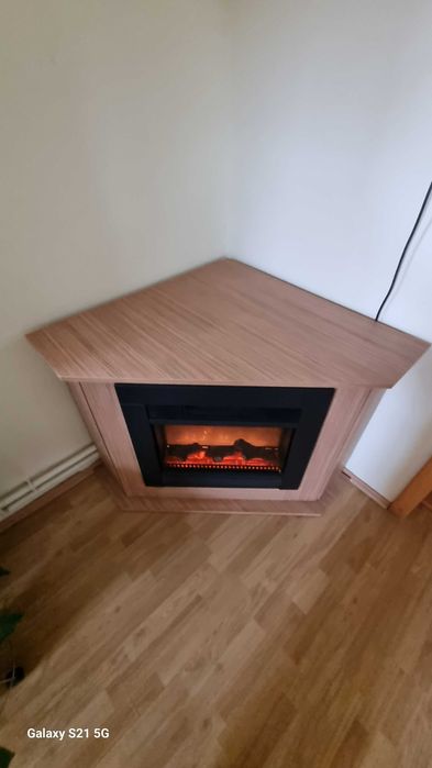 Vând șemineu electric