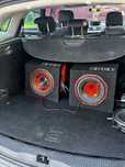 Vand subwoofere auto edge