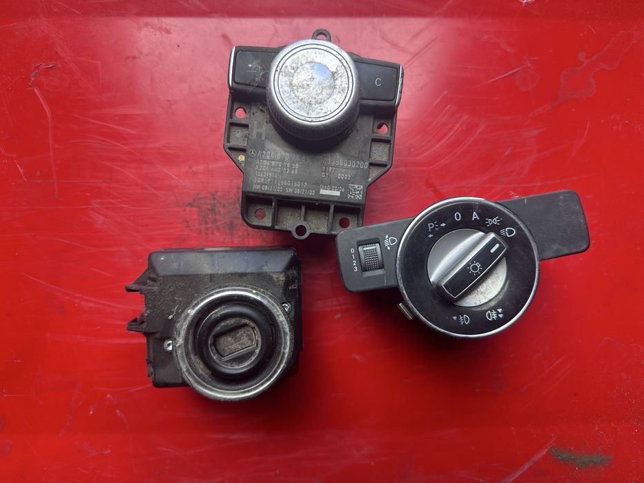 Контактен ключ , джойстик ,ключ фарове Mercedes W204