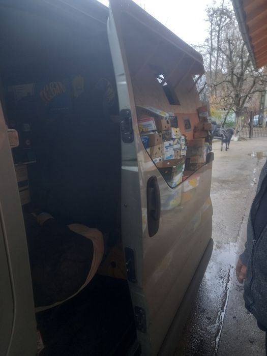 Vand Opel vivaro 8+1 primul proprietar