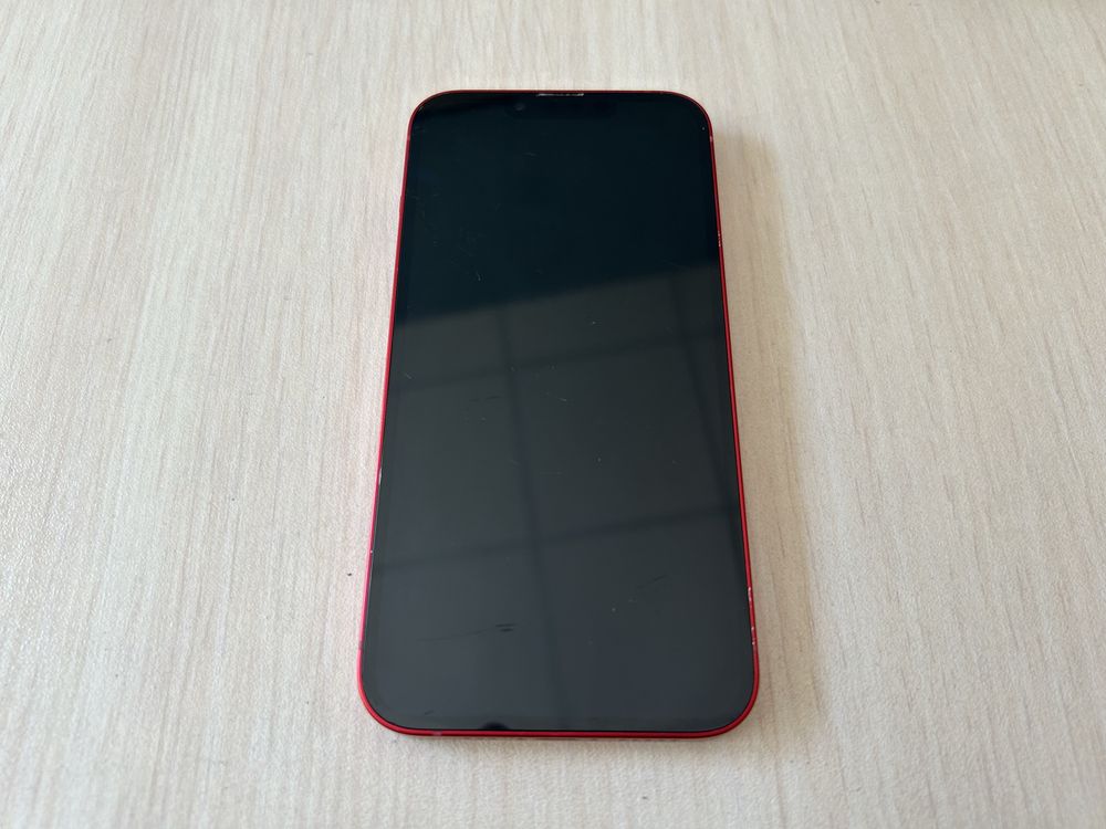 Продавам Apple iPhone 13 128GB