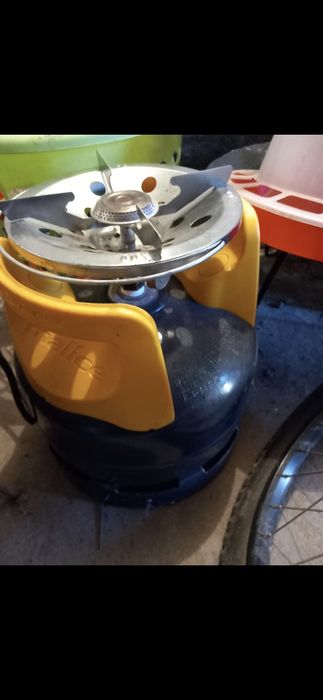 Vând butelie  camping