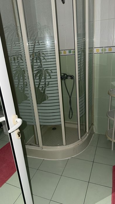 ÎNCHIRIEZ Apartament 2 camere,Centru