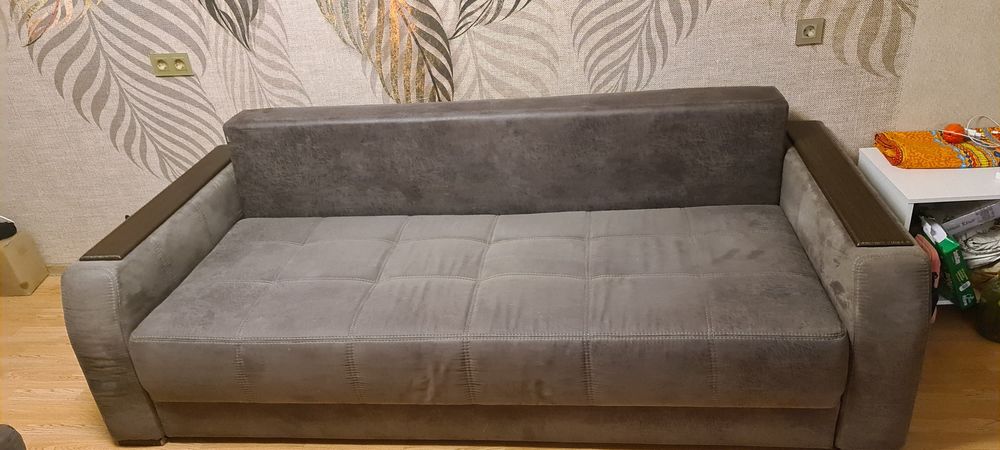 Диван филадельфия (отличное состояние)