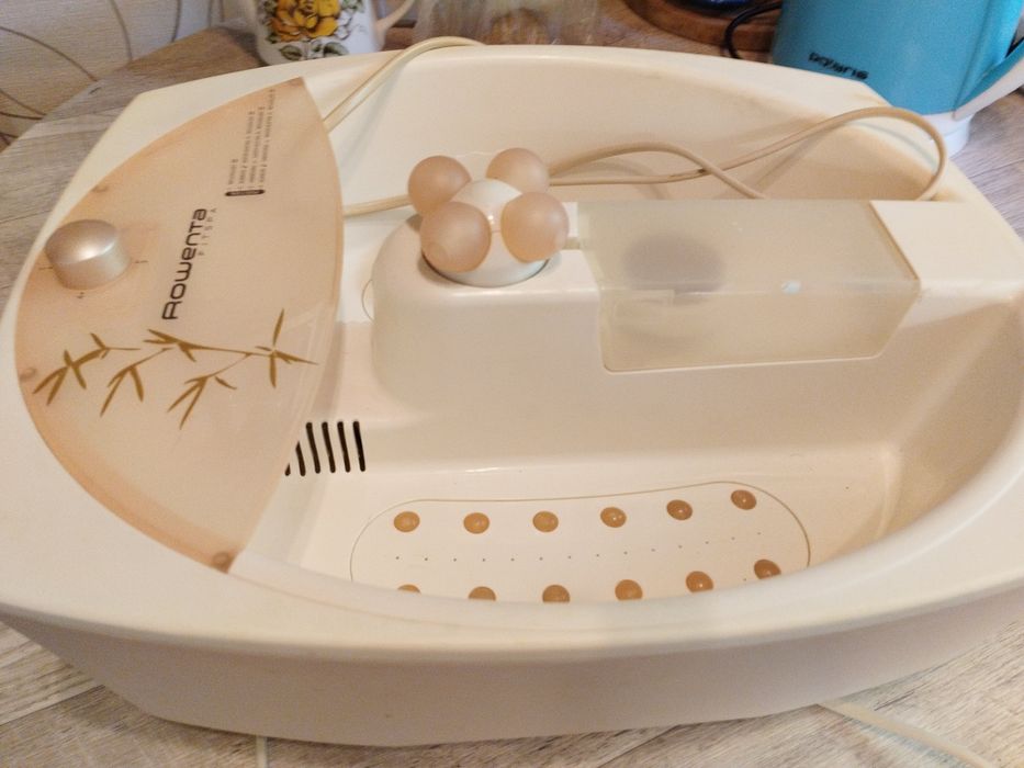 Гидромассажер для ног.