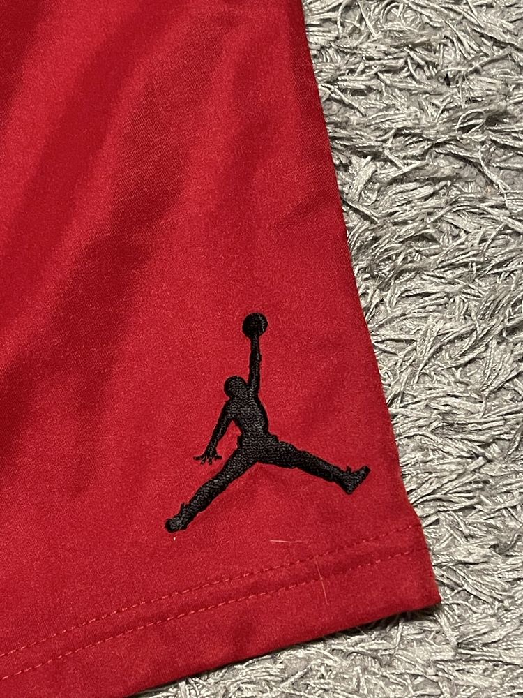 Къси панталони на jordan