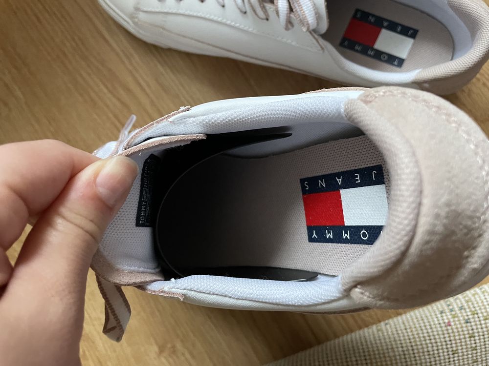 Adidasi Tommy Hilfiger Jeans